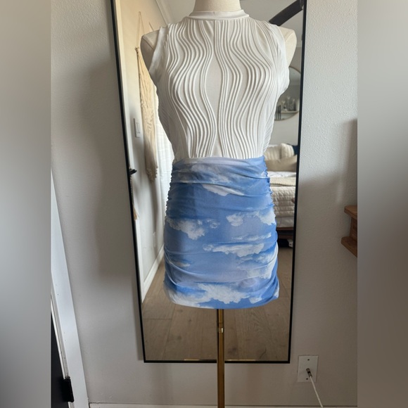 Urban Outfitters | Liza Ruched Cloud Mini Skirt | Sz S - Picture 5 of 9